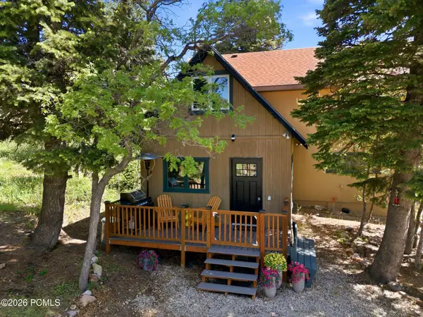 209 Porcupine Loop, Coalville, UT 84017