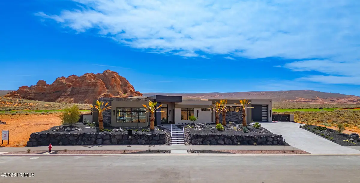 5657 W Scattered Stars Way, Hurricane, UT 84737 - #1