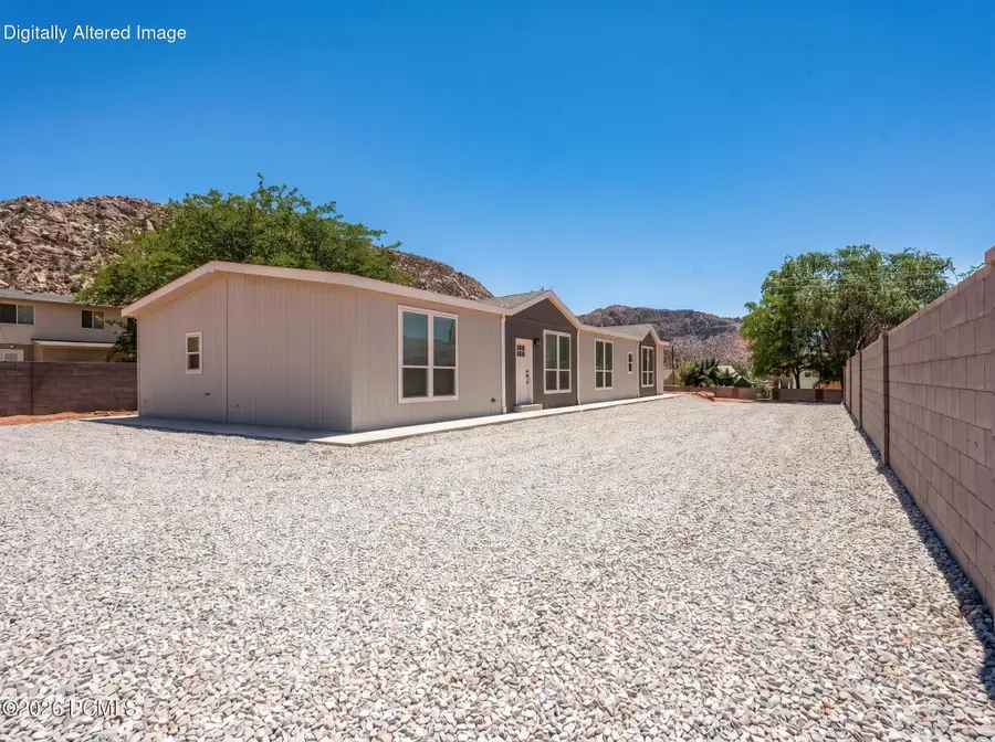476 E Jessop Avenue, Hildale, UT 84784 - #3