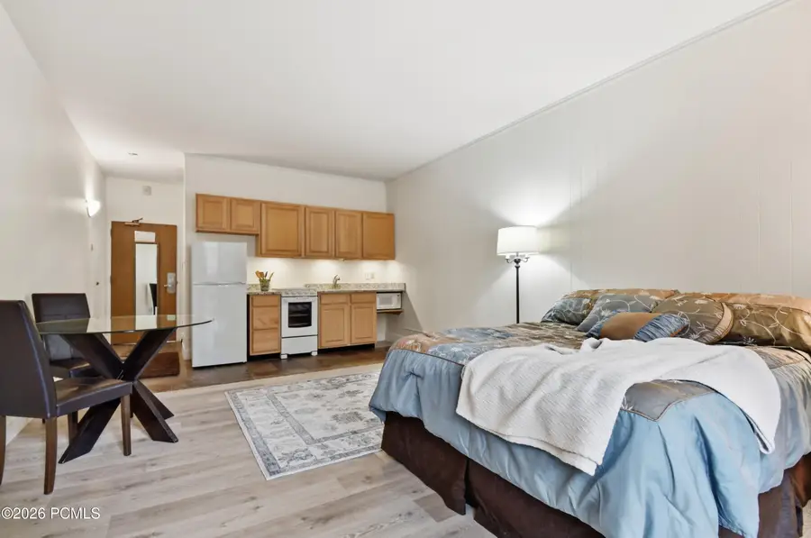 2325 Sidewinder Drive #806, Park City, UT 84060 - #3