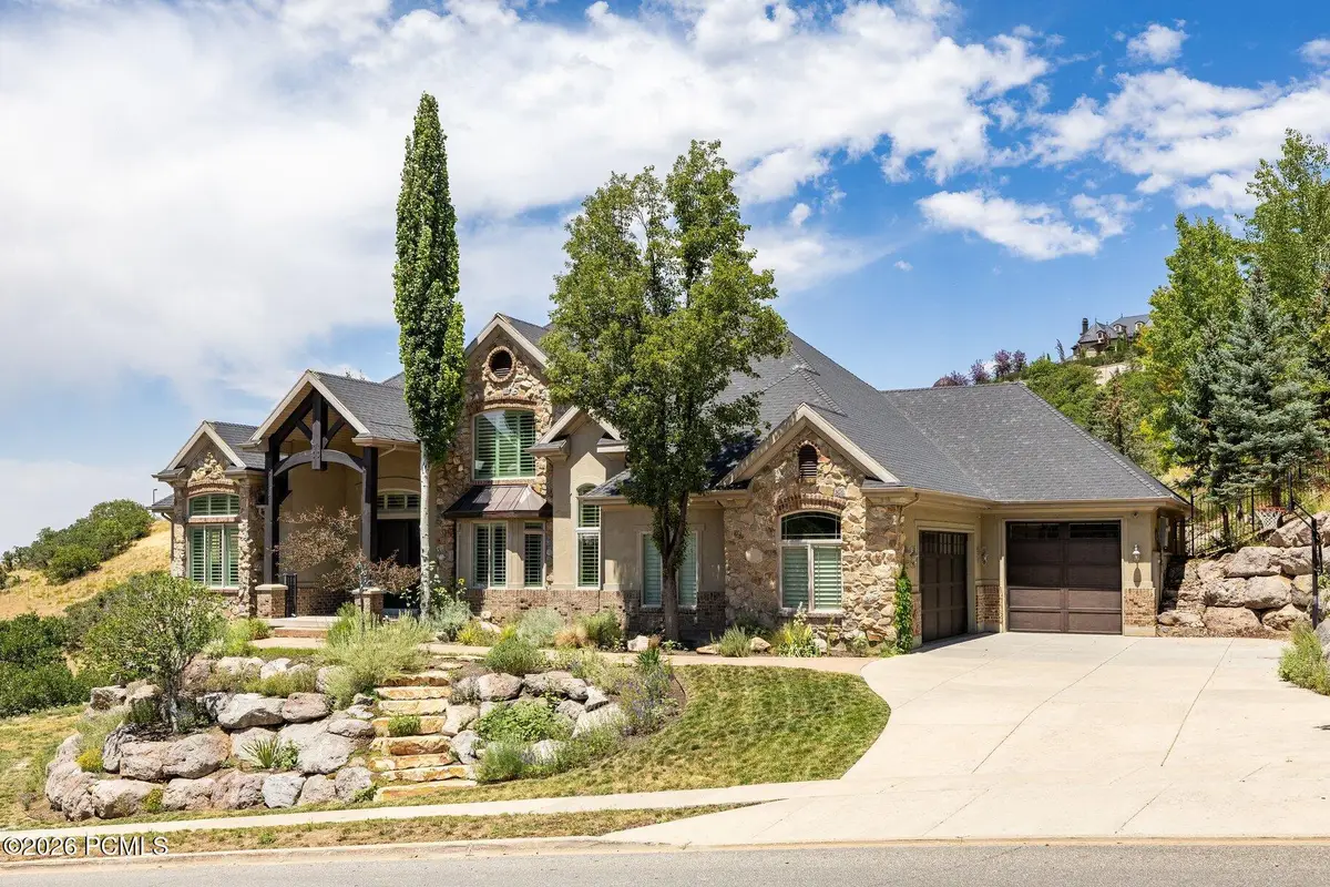 407 Hidden Lake Drive, Bountiful, UT 84010 - #1