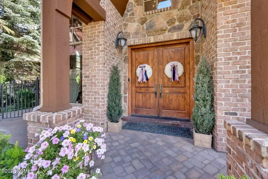 5083 S Clarenden Place, Salt Lake City, UT 84117 - #3