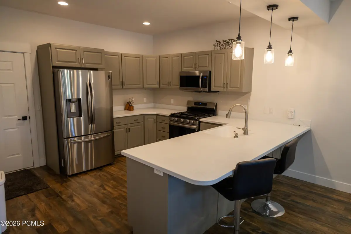 652 N 776 W, Midway, UT 84049 - #1