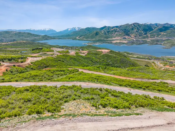 1752 E Peak View Drive, Hideout, UT 84036