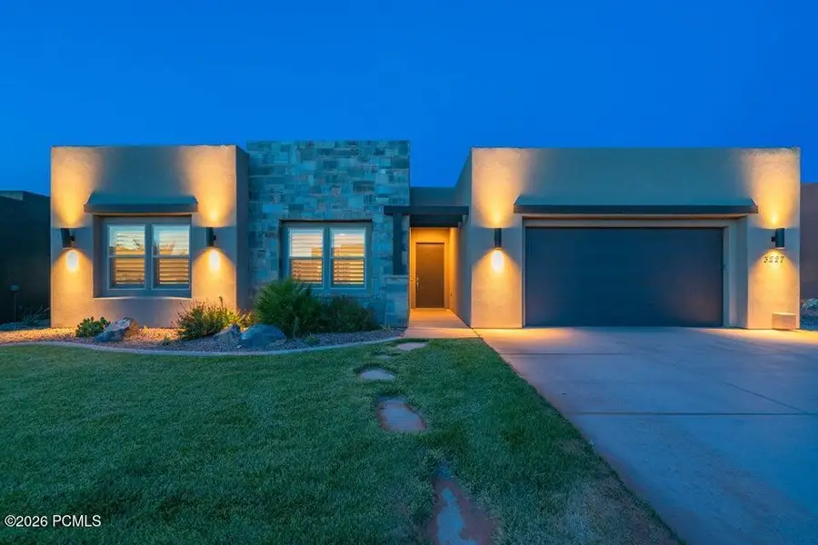 3227 S Hideaway Place, Hurricane, UT 84737 - #2