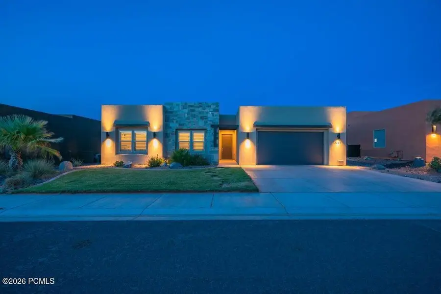 3227 S Hideaway Place, Hurricane, UT 84737 - #3