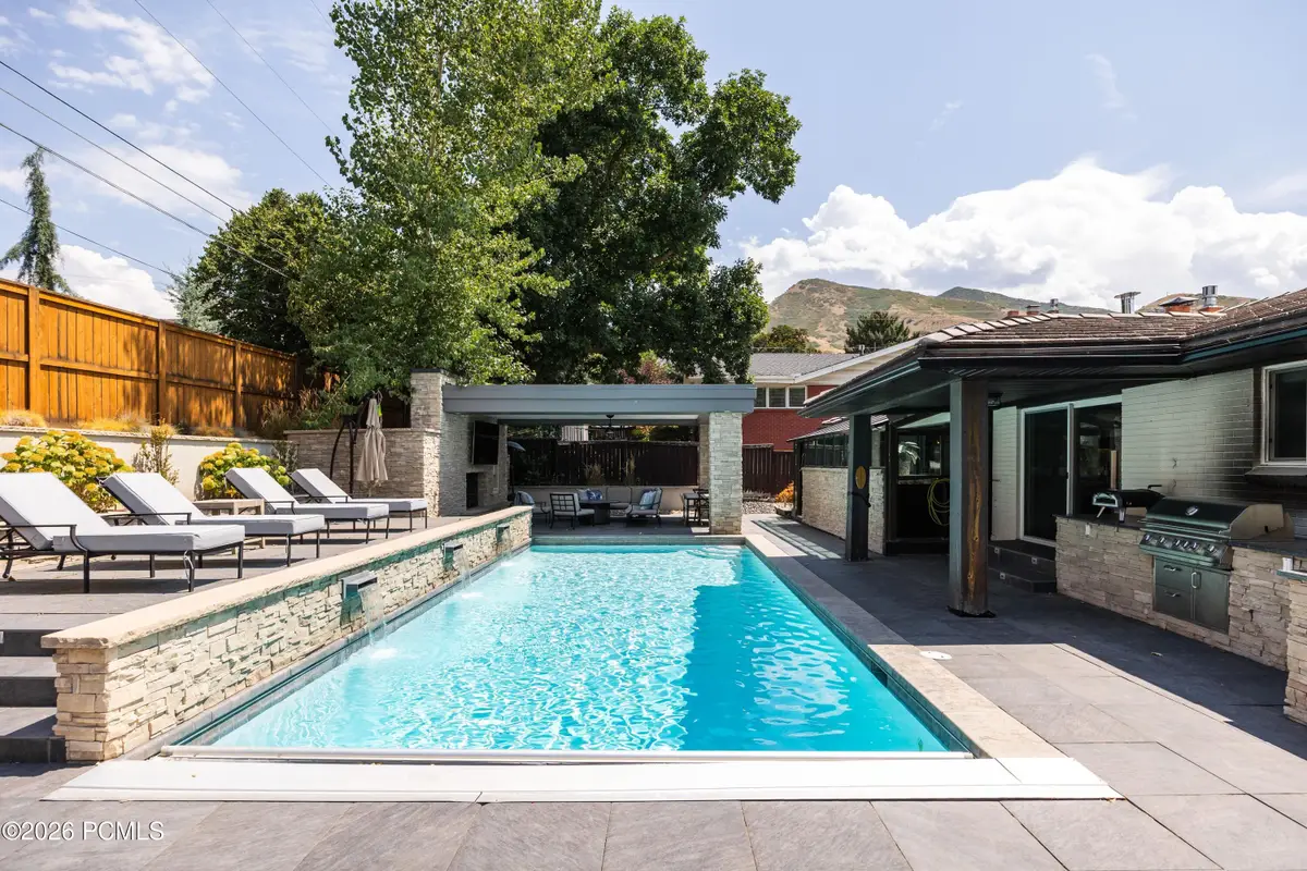 2607 E Nottingham Way, Salt Lake City, UT 84108 - #1