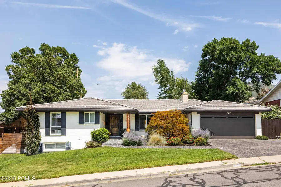 2607 E Nottingham Way, Salt Lake City, UT 84108 - #2