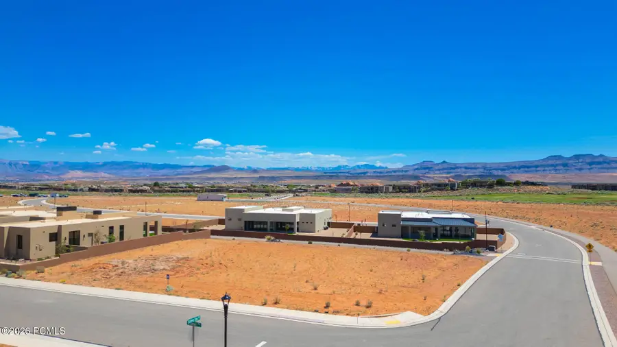 3351 S Cottontail Way, Hurricane, UT 84737 - #2