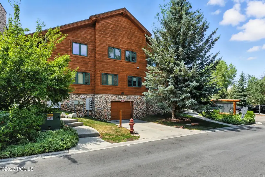 3995 N Timber Wolf Lane #1a, Park City, UT 84098 - #2