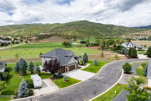 570 W Cascade Meadows Loop, Midway, UT 84049