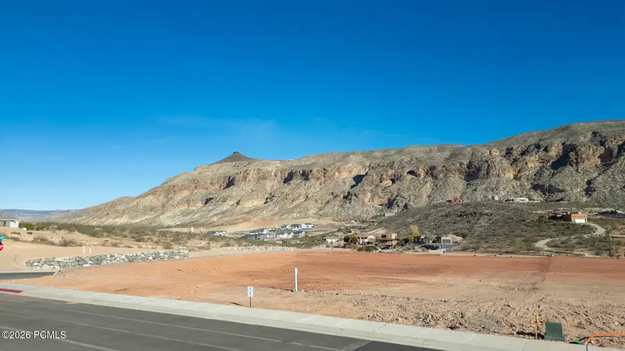 3389 S 1410 W Circle, Hurricane, UT 84737 - #2