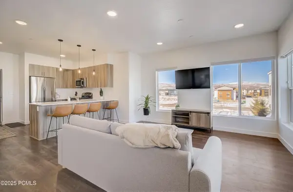 6495 Serviceberry Drive #Unit B205, Park City, UT 84098