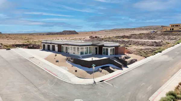 1325 W 800 S, Hurricane, UT 84737