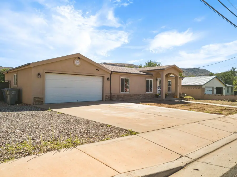 246 N 200 W, Hurricane, UT 84737 - Image #2