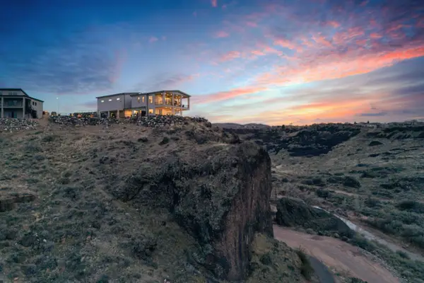599 W 170, La Verkin, UT 84745