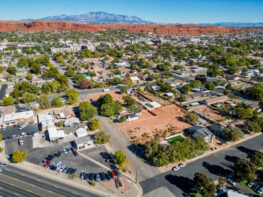 379 S 300 W, Saint George, UT 84770 - Image #3