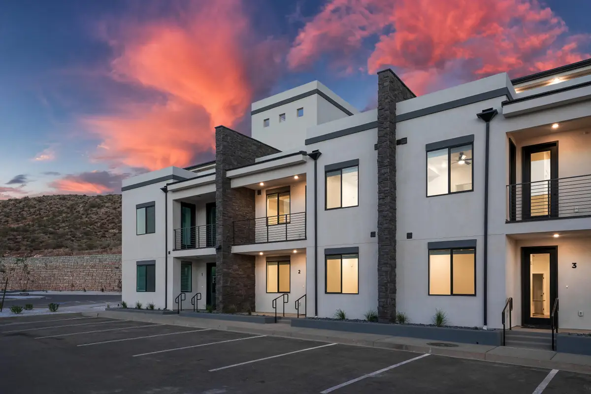 170 N Chaparral Dr #12, Hurricane, UT 84737 - Image #1