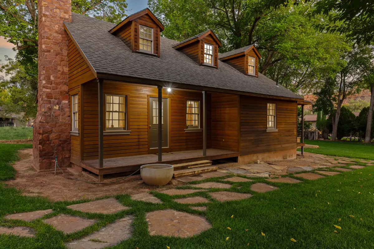 127 W Main St, Rockville, UT 84763 - Image #1