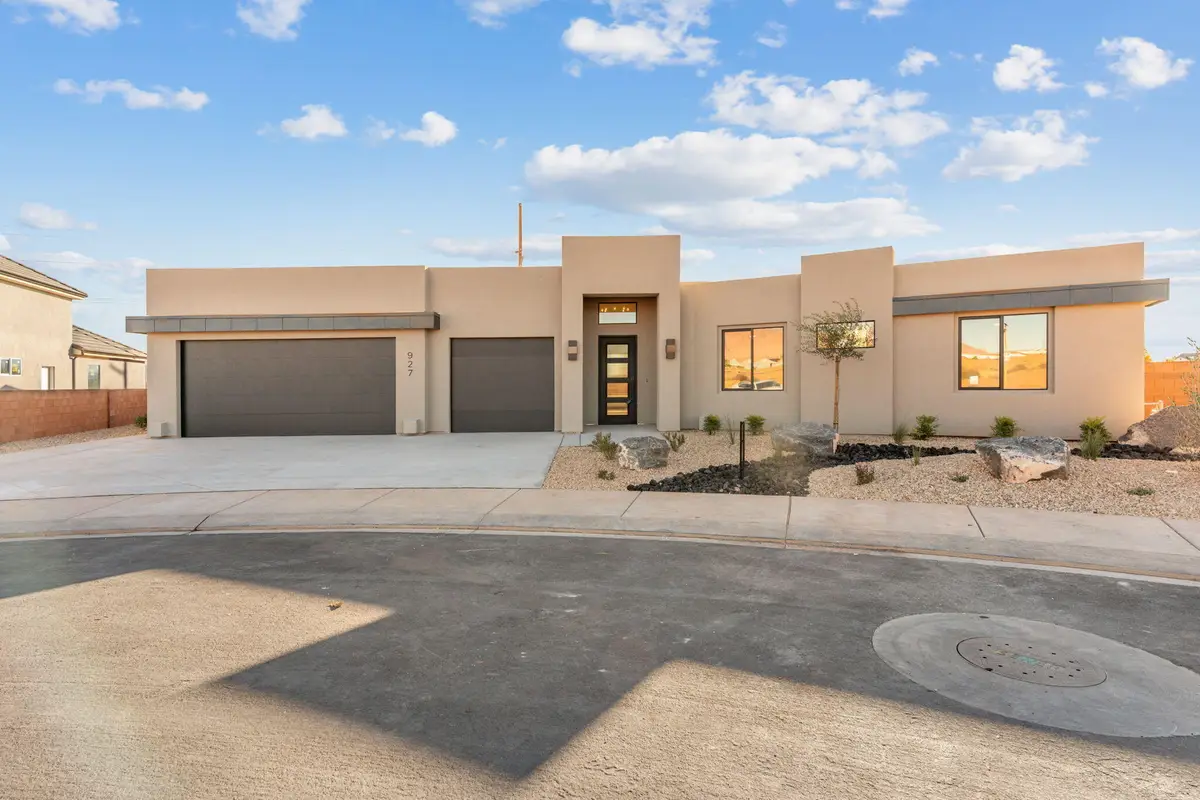 927 S 170 E, Ivins, UT 84738 - Image #1