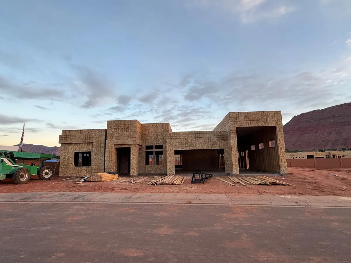 582 W W 80 S, Ivins, UT 84738 - Image #1