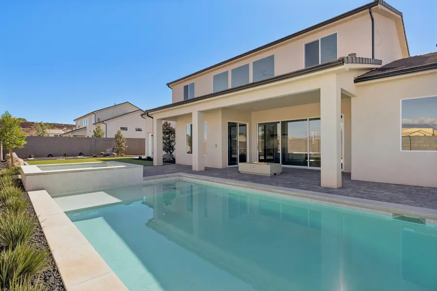 303 E Mayfield Woods Ln, Washington, UT 84780 - Image #2