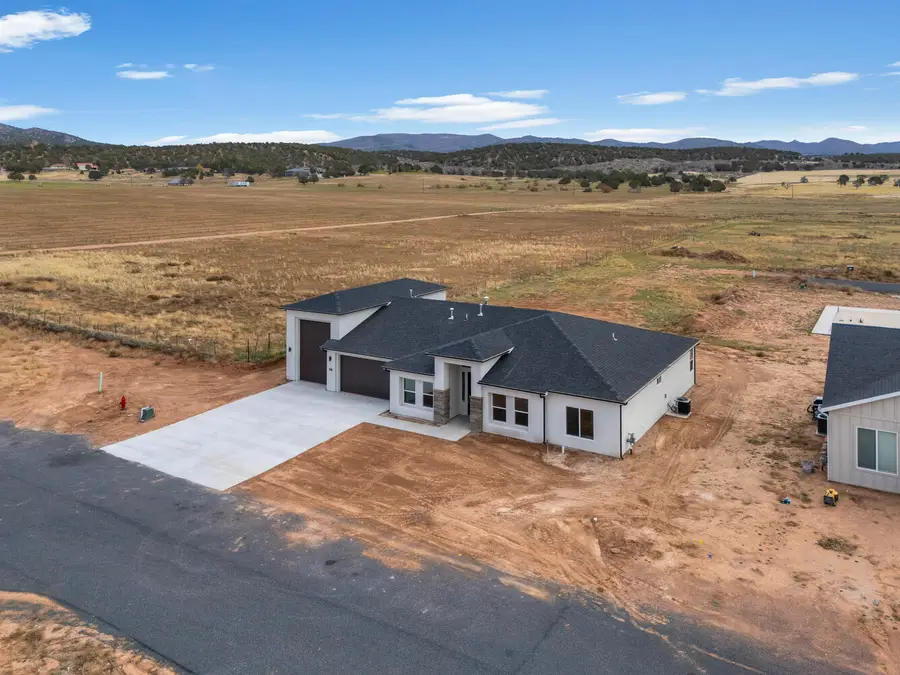 780 E 350 S, Enterprise, UT 84725 - Image #2