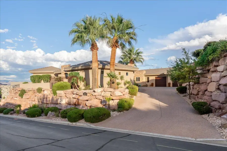 1815 S Paragon Dr, Saint George, UT 84790 - Image #2