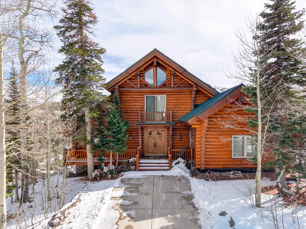 257 W Eagles Roost St, Brian Head, UT 84719 - Image #1