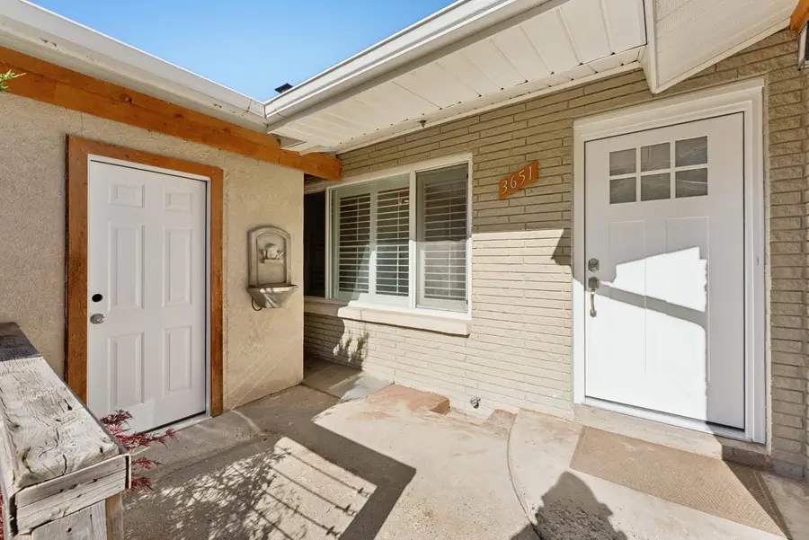 3651 E Oakview Dr, Millcreek, UT 84106 - #3