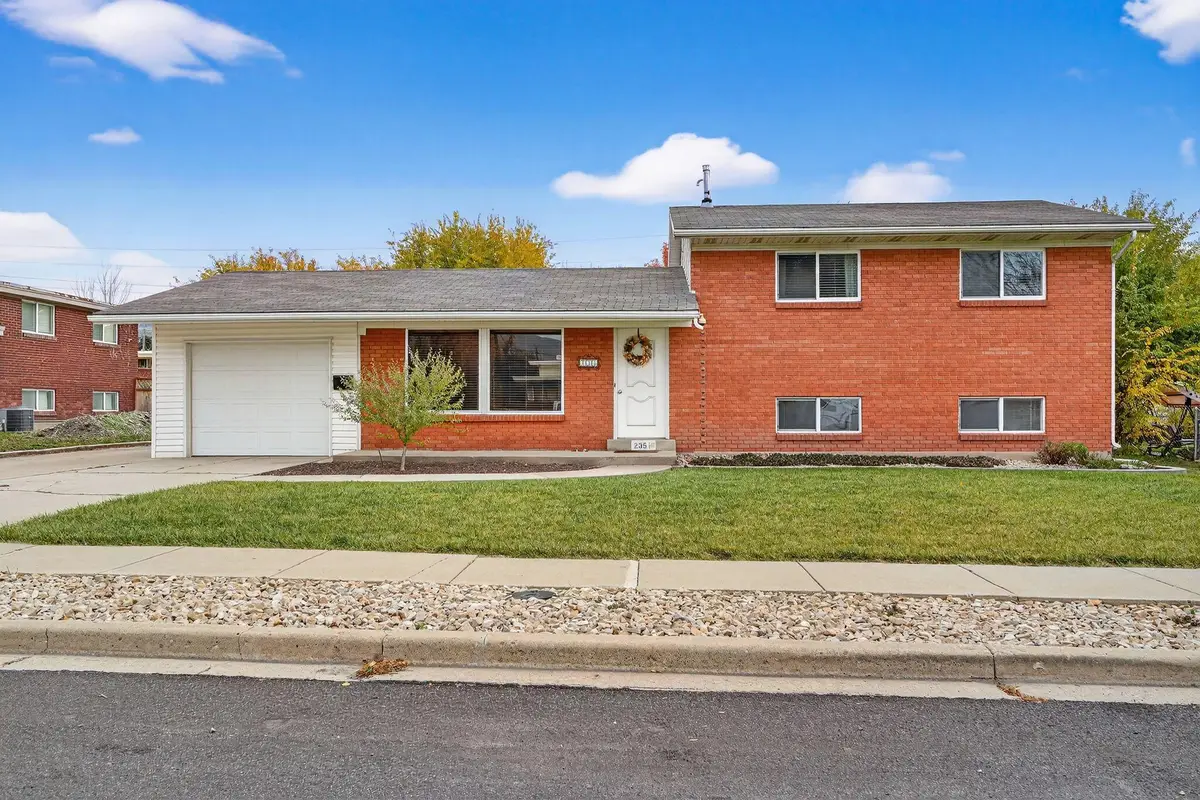 235 W 1400 N, Bountiful, UT 84010 - Image #1