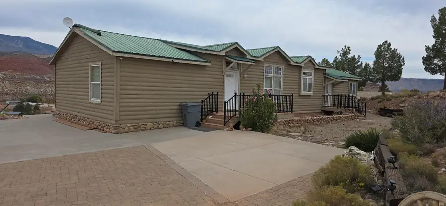190 W Shinarump Cir, Leeds, UT 84746 - Image #3