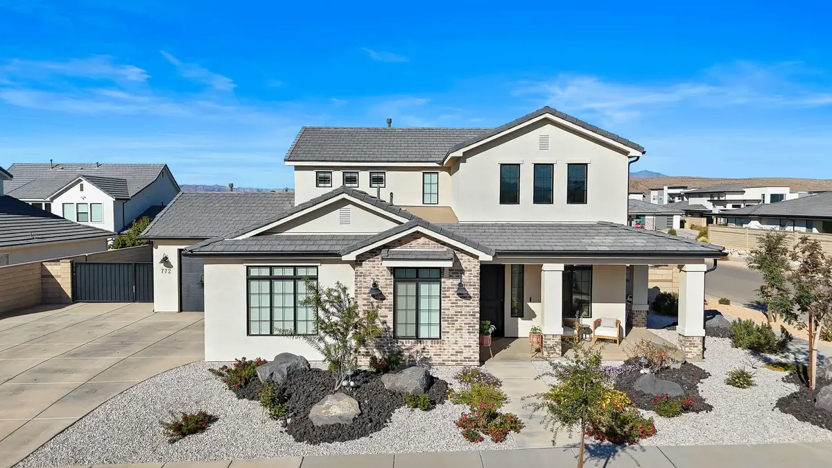 772 W Rust Bluff Dr, Saint George, UT 84790 - Image #1