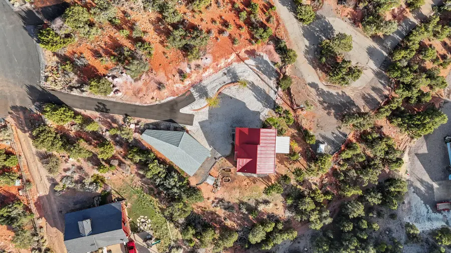 328 E Hillcrest Cir, Central, UT 84722 - Image #3