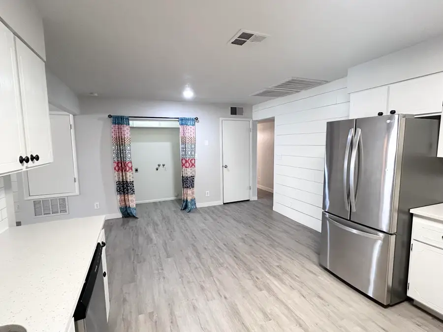 2687 Red Mountain Dr, Santa Clara, UT 84765 - Image #3