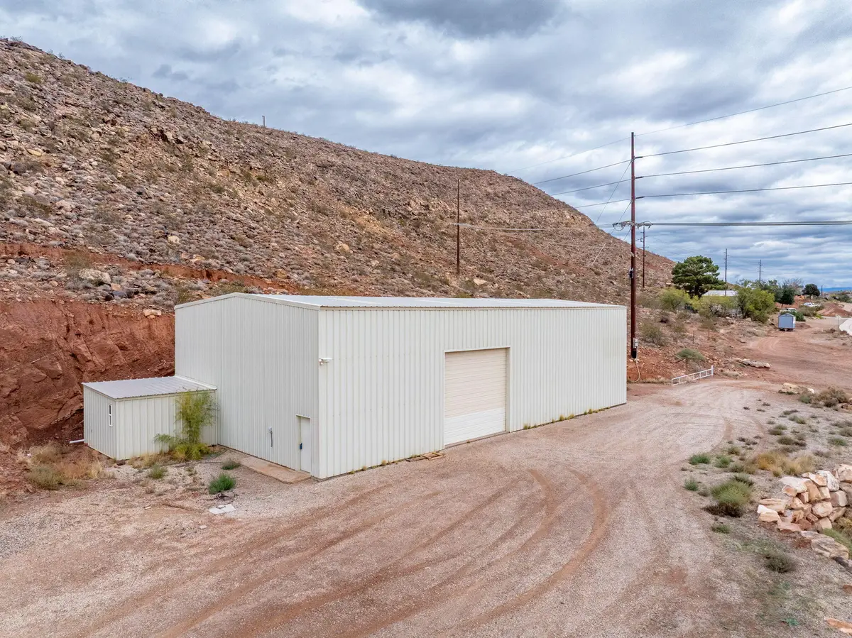 555 E Nichols Peak Rd, Washington, UT 84780 - Image #1