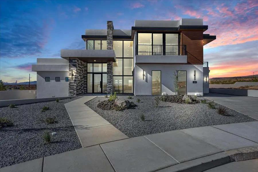 1273 N Lozano Rd, Washington, UT 84780 - Image #2