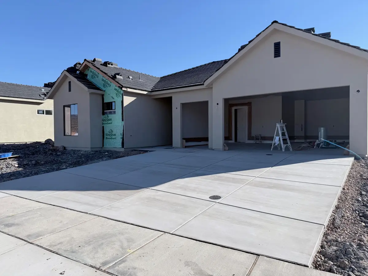 973 W Davis Ave, Toquerville, UT 84774 - Image #1