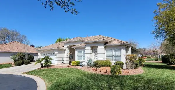 834 W Chickadee Ct, Washington, UT 84780