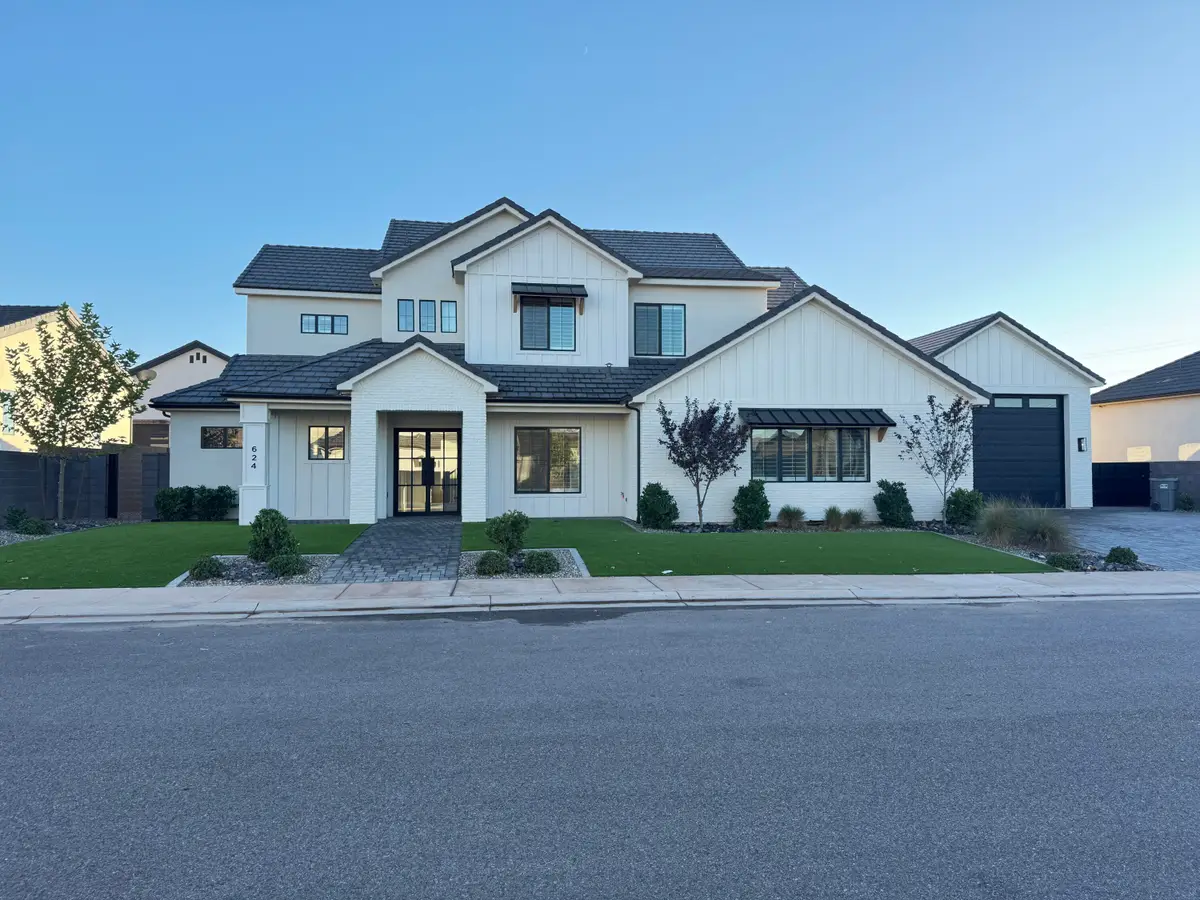 624 E Pine St, Washington, UT 84780 - Image #1