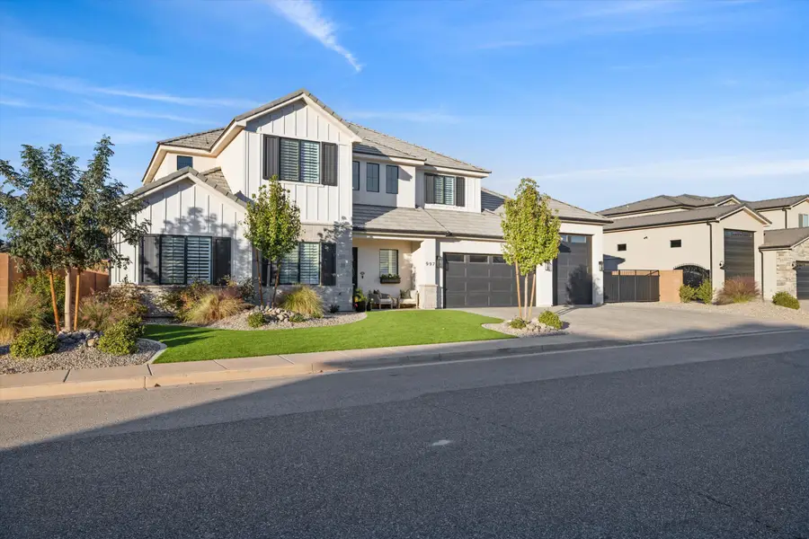 997 E Iron Horse Dr, Washington, UT 84780 - Image #3