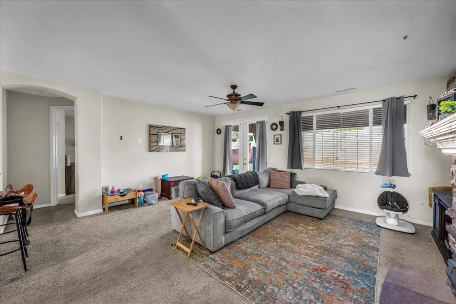 3309 E Willow Springs Dr, Washington, UT 84780 - Image #3