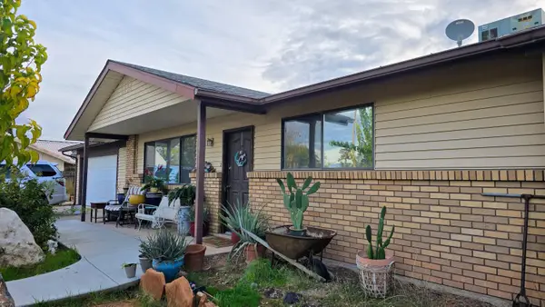 651 N Quail Ridge Dr, Washington, UT 84780