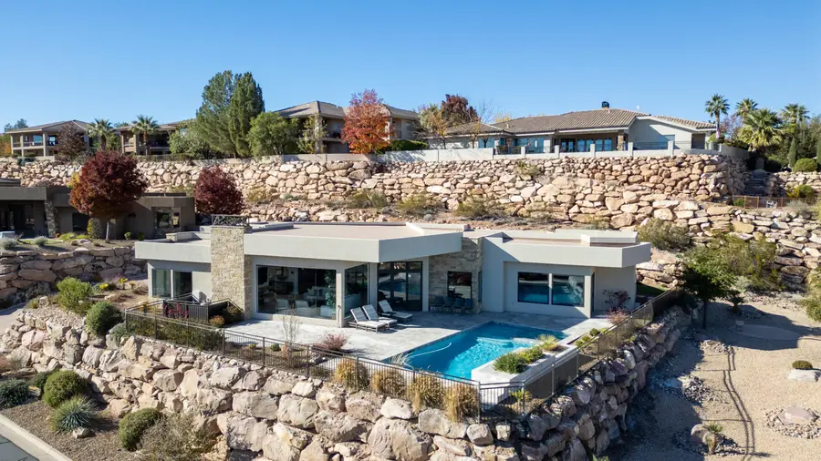 1648 S Quartz Dr, Saint George, UT 84790 - Image #2