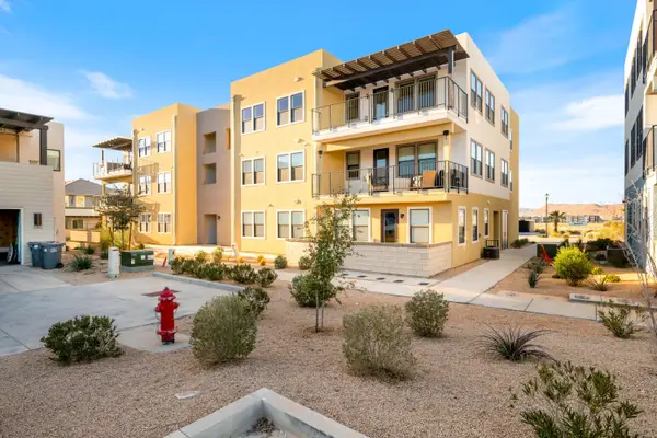 757 W Periwinkle Ln #210, St George, UT 84790