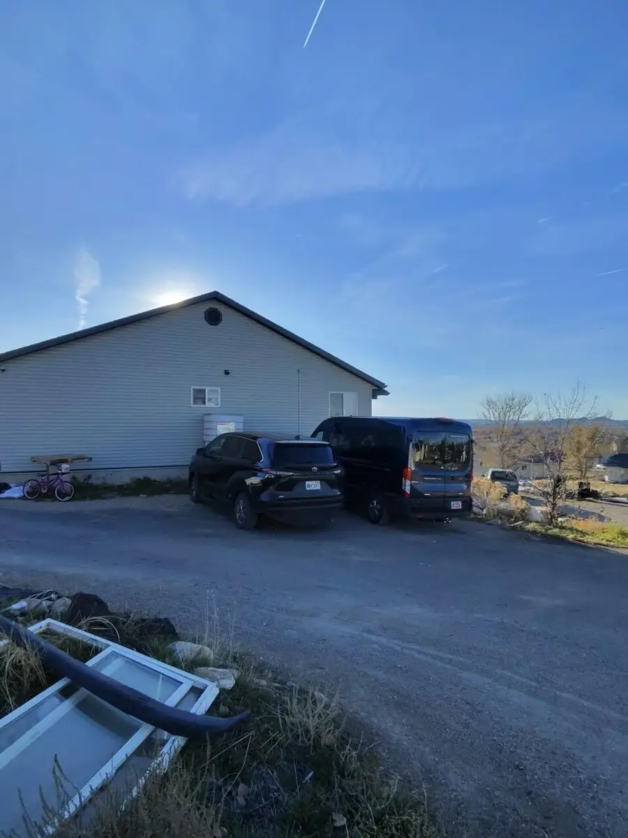 4355 Sagebrush Dr, Enoch, UT 84021 - Image #3