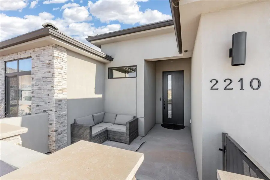 2210 N Montagna St, Washington, UT 84780 - Image #2