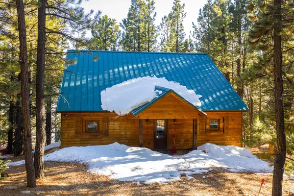 1766 Gulf Stream Dr, Duck Creek, UT 84762