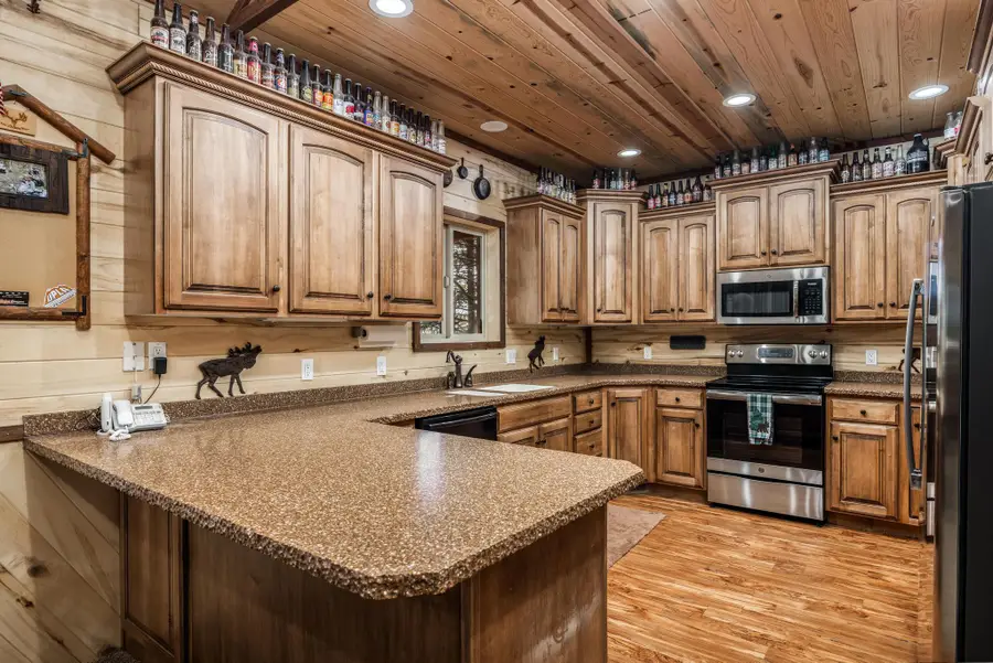1766 Gulf Stream Dr, Duck Creek Village, UT 84762 - Image #2