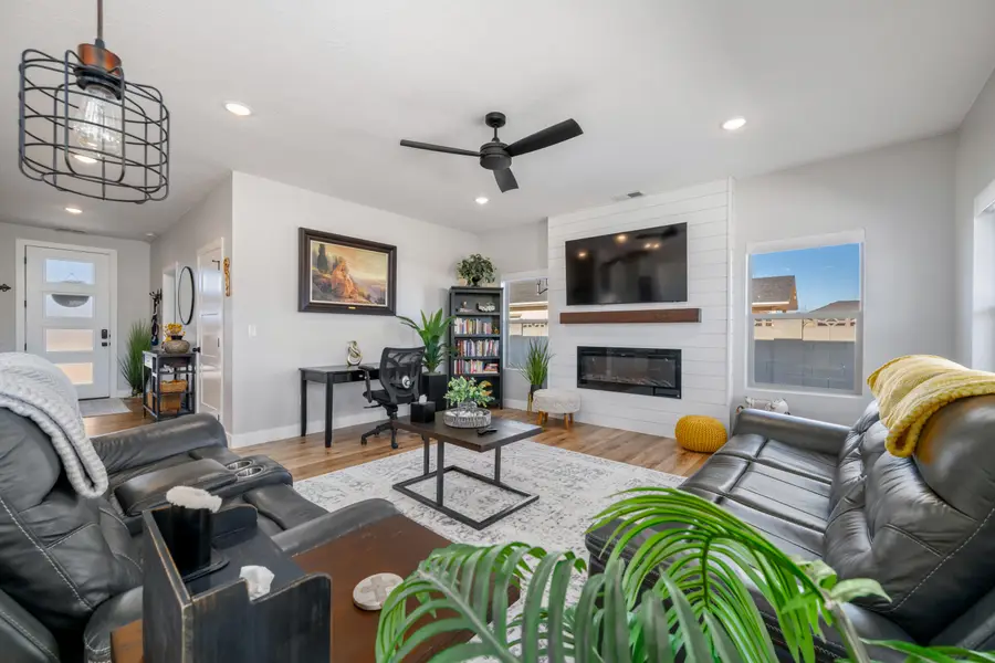 1742 N 3175 W, Cedar City, UT 84721 - Image #3